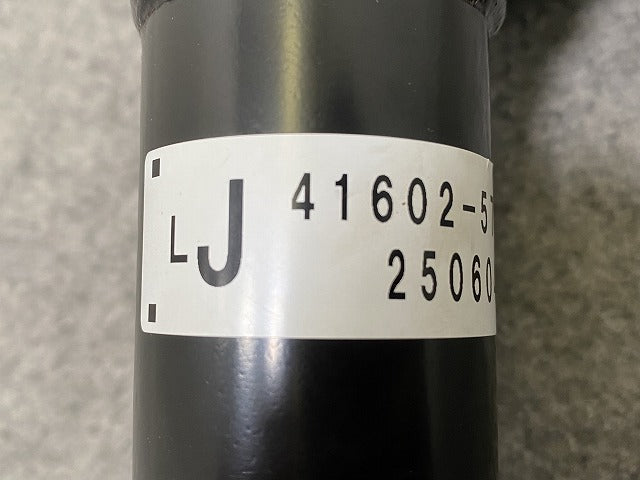 エブリィ DA17V/DA17W 純正 左 フロント ショックアブソーバー 41602-57U10 ブラック スズキ(146754)