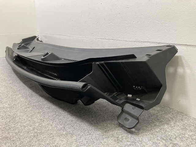 ヤリスクロス MXPB10/MXPB15/MXPJ10/MXPJ15 純正 フロント カウルトップ パネル ルーバー 55708-52440/52450 素地 トヨタ(146760)