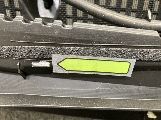 ヤリスクロス MXPB10/MXPB15/MXPJ10/MXPJ15 純正 フロント カウルトップ パネル ルーバー 55708-52440/52450 素地 トヨタ(146760)