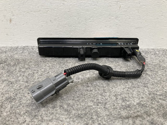 オーラ AURA/ノート NOTE/セレナ等 純正 右 フロント LED デイライト/シグネチャーランプ UG14E 日産(146766)