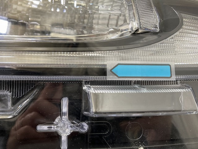 ジャンク!エスティマ アエラス 50系/4型/最終型/ACR50W/ACR55W/GSR50W/GSR55W 純正 後期 右 ヘッドライト LED 刻印80 28-236(146785)