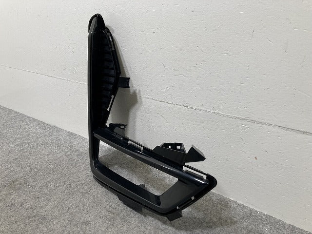 セレナ/ハイウェイスター C27/GFC27/GFNC27 純正 後期 右 フロント フォグカバー/フォグランプカバー 62256 5TT1B 日産(146792)