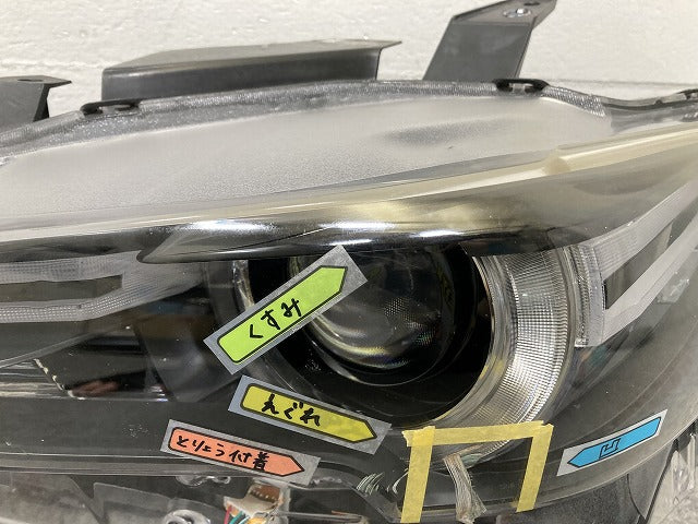 CX-5/CX5 KFEP/KF2P/KF5P 純正 左 ヘッドライト/ランプ LED レベライザー 刻印OK STANLEY W3953 マツダ(146797)