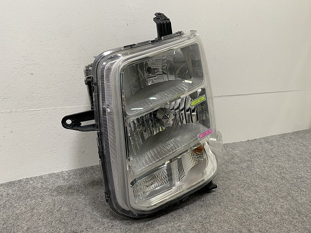 エブリィ ワゴン/クリッパー NV100/スクラム/タウンボックス DA17W/DR17W/DG17W/DS17W 純正 左 ヘッドライト HID AFS無 LE14C6329(146800)