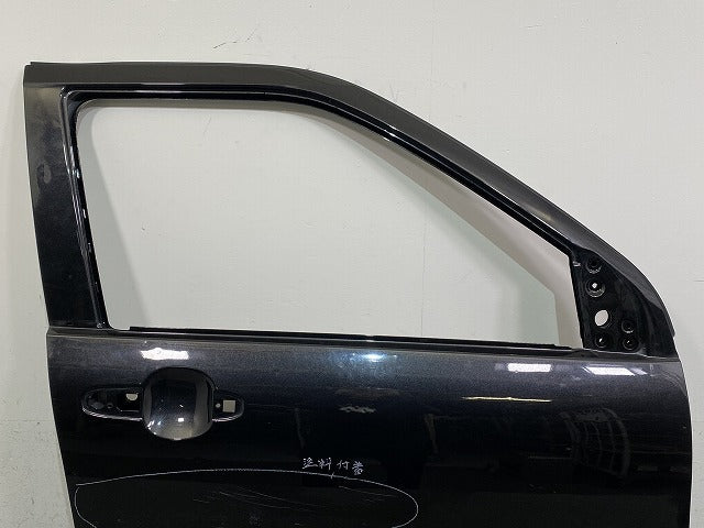 ライズ/ロッキー A200S/A210S/A200A/A210A/A202A 純正 右 フロント ドア ブラックマイカメタリック X07 トヨタ(146807)