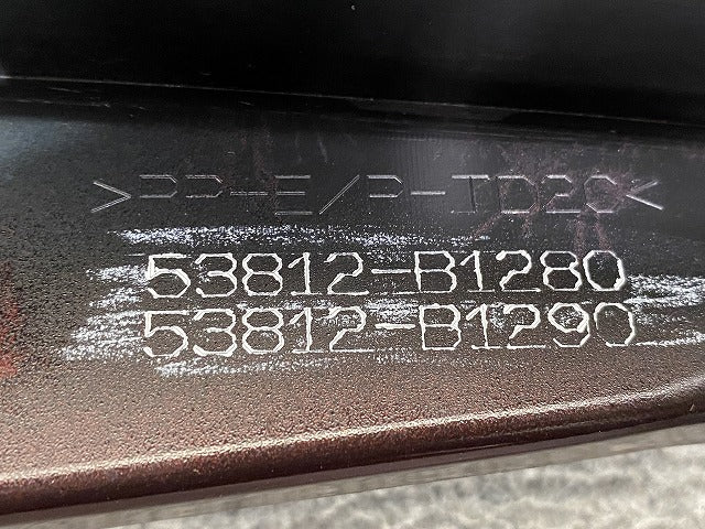 ルーミー/カスタム M900A/M910A 純正 左 フロント フェンダー 53812-B1280/90 ファイアークォーツレッドメタリック R67 トヨタ(146813)