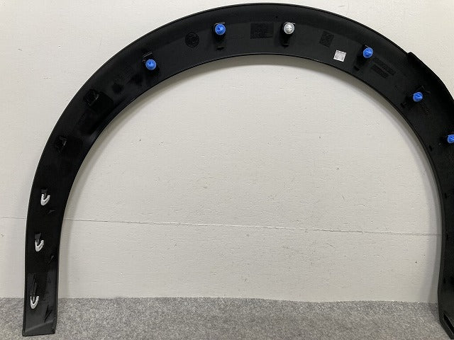 新品!3008 純正 左 リア フェンダーアーチモール/オーバーフェンダー 9836591277 素地 プジョー(146820)