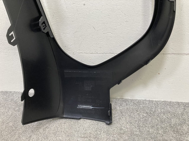 新品!GLB/AMG X247 純正 右 フロント バンパー フィニッシャー A2478853803 素地 メルセデスベンツ(146826)