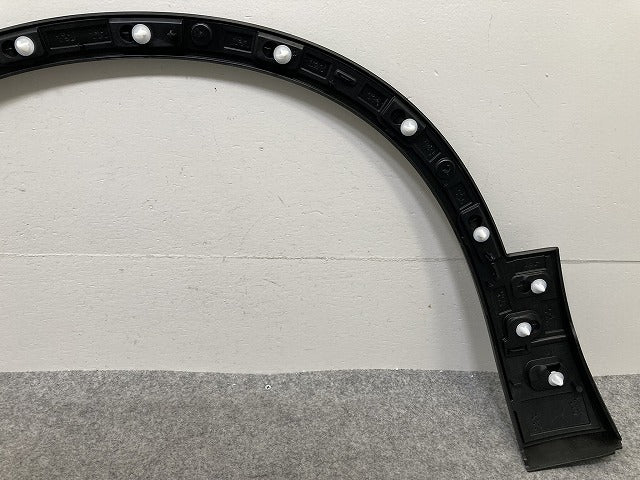 新品!XC40 XB系 純正 右 フロント フェンダーアーチモール/オーバーフェンダー 32409195 32409189 素地 ボルボ(146831)