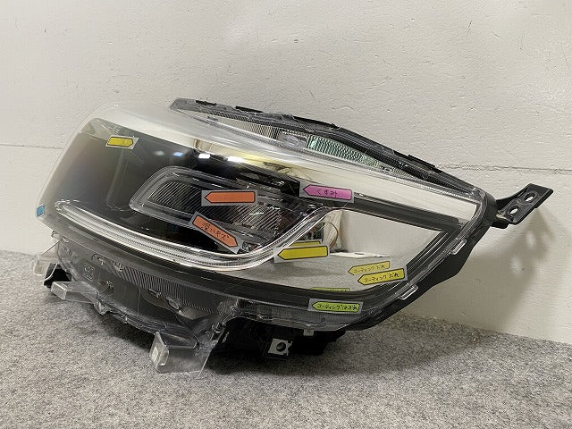 スペーシア カスタム MK53S 純正 左 ヘッドライト/ランプ LED レベライザー ICHIKOH 1960 スズキ(146835)