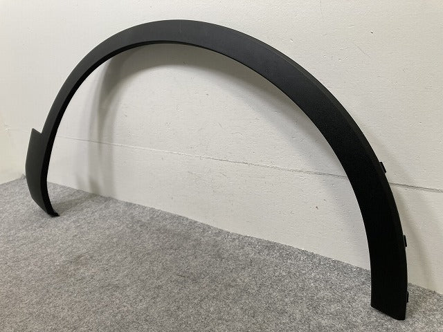 新品!XC40 XB系 純正 右 フロント フェンダーアーチモール/オーバーフェンダー 32409195 32409189 素地 ボルボ(146836)