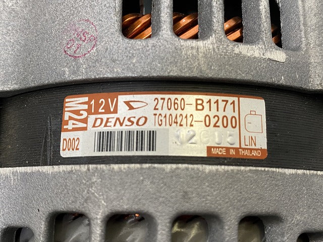 ルーミー M900A/M910A 純正  オルタネーター 27060-B1171 トヨタ(146852)