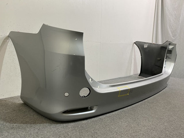 ヴォクシー/ノア S Si/Z ZS 70系/ZRR70W/ZRR75W 純正 リア バンパー 52159-28590 52159-28590-B0 シルバーメタリック 1F7 トヨタ(146856)