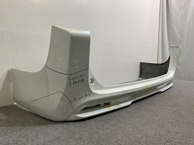 ステップワゴン RK1/RK2 純正 リア バンパー 71501-SZW-000 ホワイトオーキッドパール NH788P ホンダ(146858)