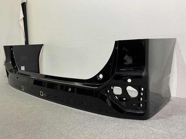 ヴォクシー/ノア 90系/MZRA90W/MZRA95W/ZWR90W/ZWR95W 純正 リア バンパー ソナー付 52159-V1050/60(146870)