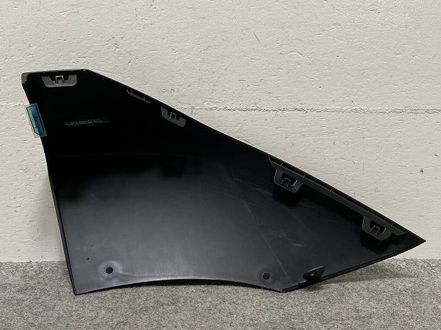 GLAクラス H247 純正 フロント バンパー 左 サイドカバー A247 885 32 05 素地 メルセデスベンツ(146878)