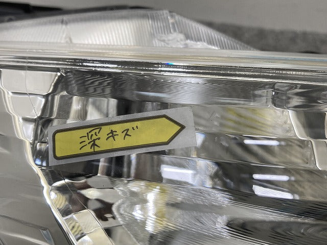 ルーミー/ジャスティ M900A/M910A/M900F/M910F 純正 前期 右 ヘッドライト/ランプ レベライザーハロゲン 刻印KF STANLEY W3920(146886)