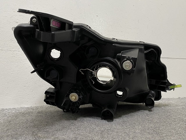 ルーミー/ジャスティ M900A/M910A/M900F/M910F 純正 前期 左 ヘッドライト/ランプ ハロゲン 刻印KF STANLEY W3920 81170-B1210(146888)