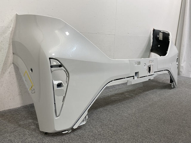 サクラ/SAKURA B6AW 純正 フロント バンパー 62022 7PA-0 ホワイトパール QBB 日産(146896)