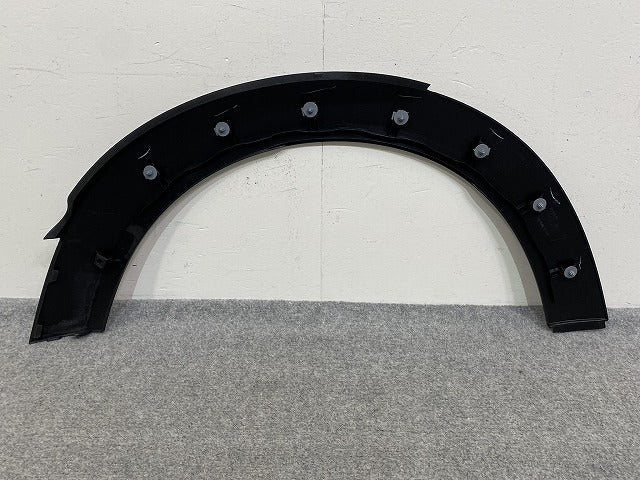新品!ミニ R55/R56/R57/R58/R59 純正 右 フロント フェンダーアーチモール/オーバーフェンダー 7349422 51777349422 素地 MINI(146924)