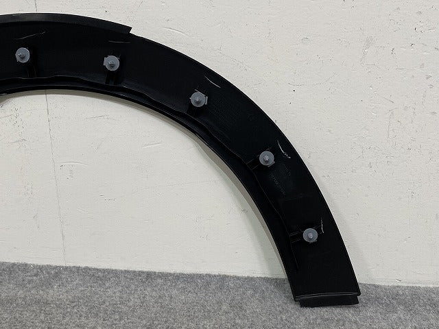 新品!ミニ R55/R56/R57/R58/R59 純正 右 フロント フェンダーアーチモール/オーバーフェンダー 7349422 51777349422 素地 MINI(146924)