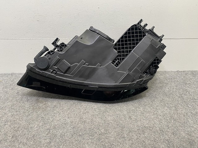 新品!A8(D4) 4H系/2010-2013 純正 右 ヘッドライト/ランプ キセノン HID AFS無 HELLA 1LX 010 188-54 4H0941030AH アウディ(146930)