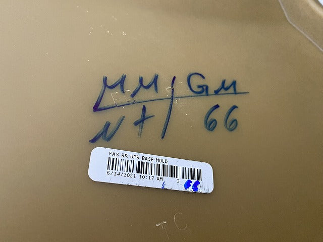 新品!MLクラス W164 純正 リア バンパー A16488541259999 サフ メルセデスベンツ(146943)