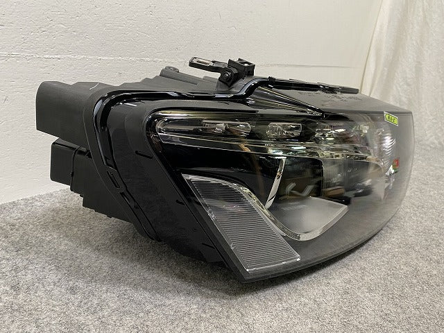 新品!Q5 8R系 2009-2012 純正 右 ヘッドライト/ランプ LED KOITO 10011-17075 アウディ(146949)