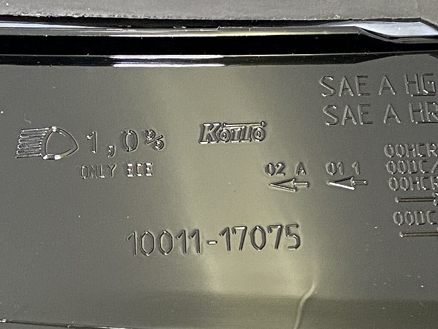 新品!Q5 8R系 2009-2012 純正 右 ヘッドライト/ランプ LED KOITO 10011-17075 8R0998030A アウディ(146951)