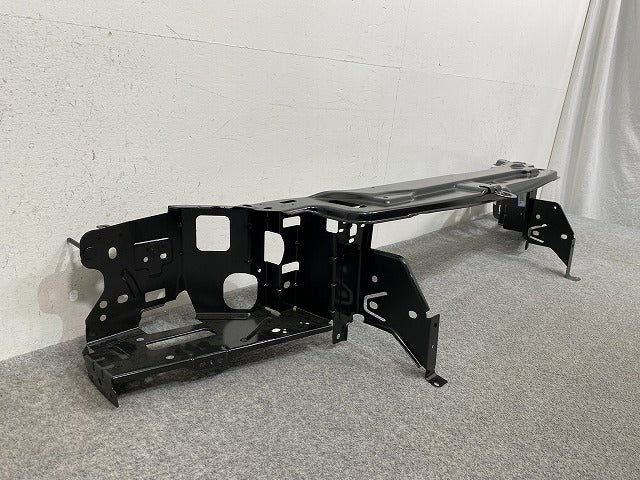 新品!XC90 CB 系/2003-2016 純正 フロント ラジエーター コアサポート ブラック ボルボ(146967)