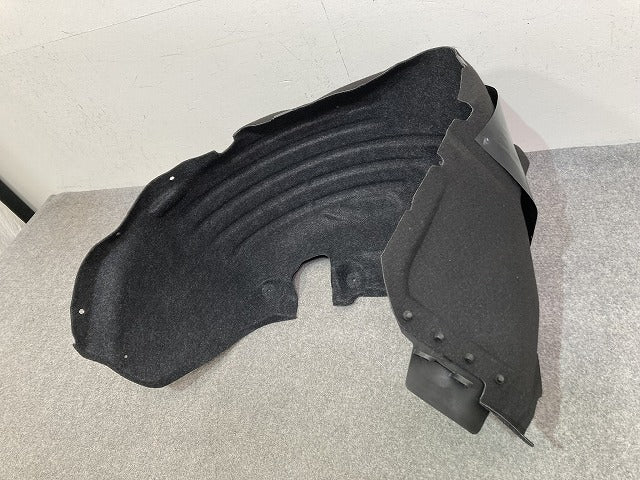 新品!GLSクラス 純正 右 リア フェンダー ライナー A218 690 1430 2186901430 ブラック メルセデスベンツ(146973)