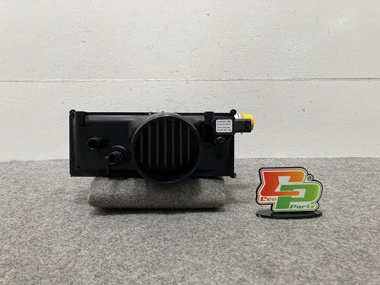 新品!SL W217/W231 純正  インタークーラー/チャージエアクーラー A 276 090 02 14 A2760900214 メルセデスベンツ(146984)