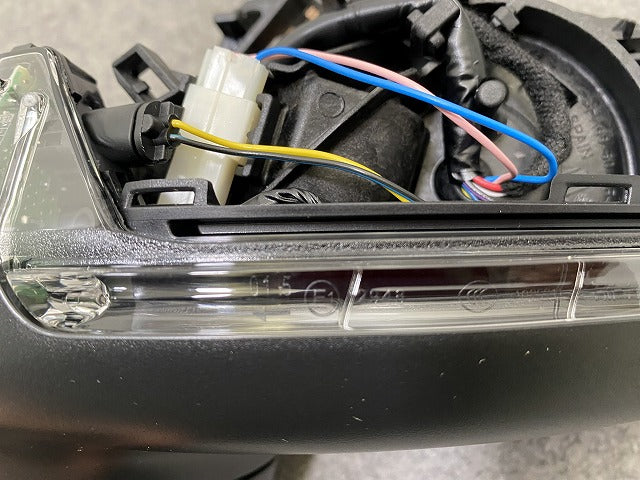 新品!A1 8X系 純正 左 ドアミラー 8線 ウインカー付 8X2 857 409 8X2857409L9B9 素地 アウディ(146994)