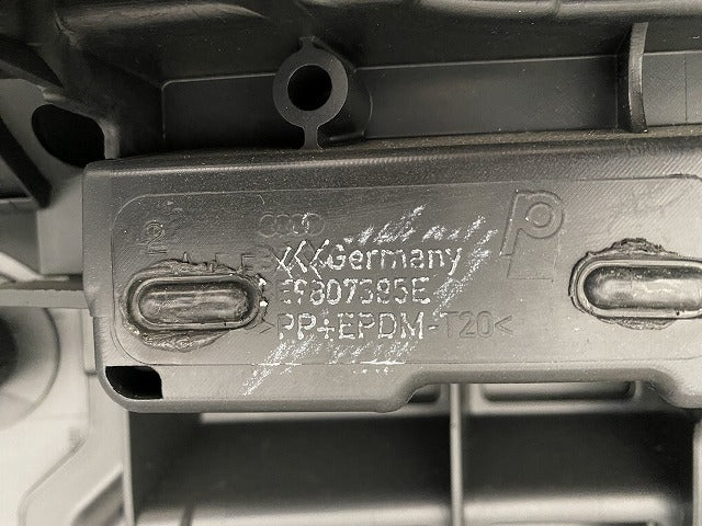 新品!A4(B7) 8E/2005-2008 純正 リア バンパー 8E9807385E/8E9 807 511 J サフ アウディ(146996)