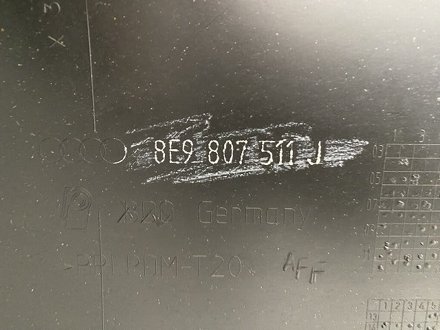 新品!A4(B7) 8E/2005-2008 純正 リア バンパー 8E9807385E/8E9 807 511 J サフ アウディ(146996)