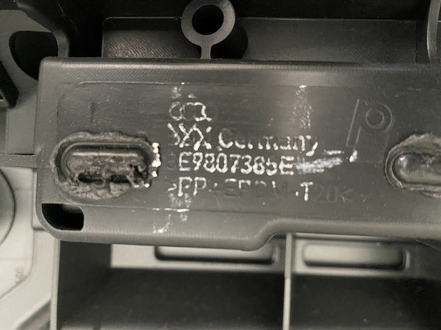 新品!A4(B7) 8E/2005-2008 純正 リア バンパー 8E9807385E/8E9 807 511 J 8E9807303AGRU サフ アウディ(146997)