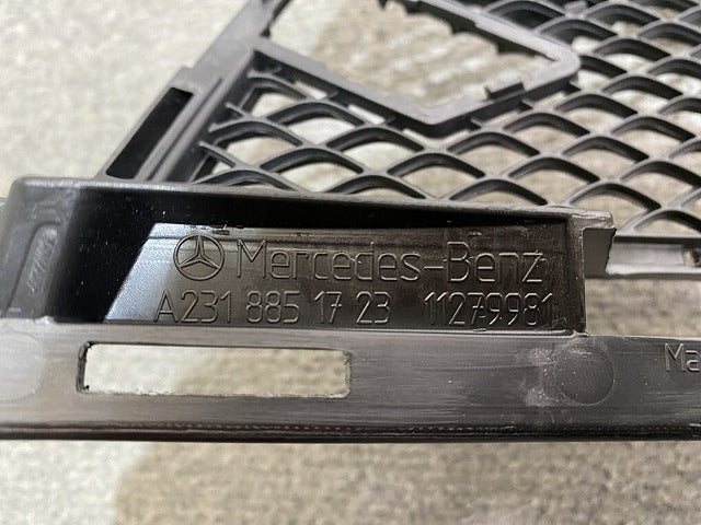新品!SL R231 純正 フロント グリル/ラジエーターグリル A231 885 17 23 A2318851723 素地 メルセデスベンツ(147003)