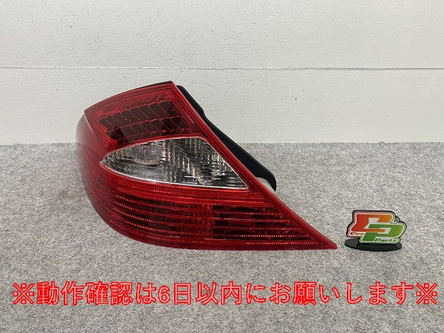 新品!CLSクラス W219/C219 社外 左 テールランプ/ライト/レンズ LED 427 001 メルセデスベンツ(147006)