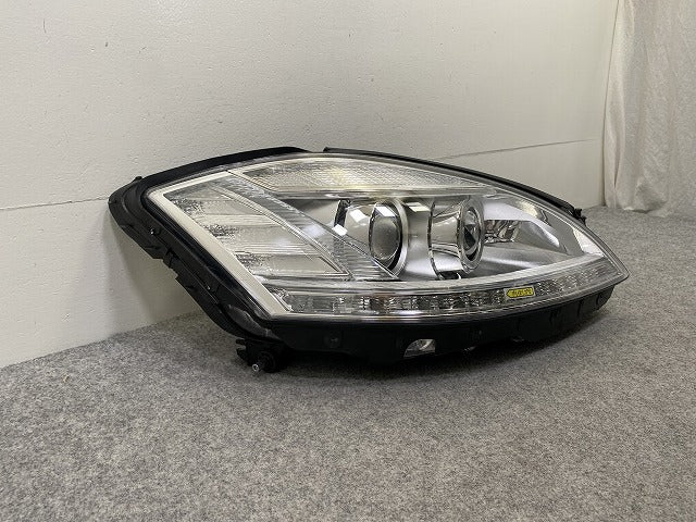 新品!Sクラス W221 純正 右 ヘッドライト/ランプ キセノン HID AFS付 A 221 820 64 39 A2218206439 メルセデスベンツ(147011)