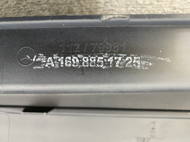 新品!Aクラス W169 純正 リア バンパー A 169 885 17 25 A1698851725 サフ メルセデスベンツ(147014)