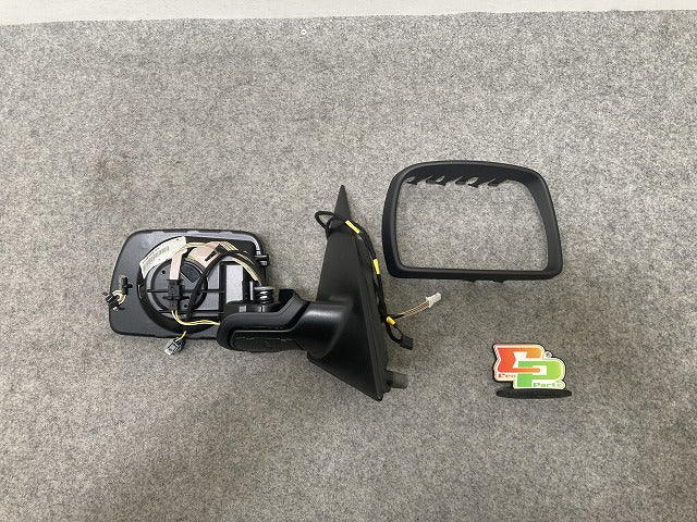 新品!X3 E83 純正 右 ドアミラー 4線 010790 51163448168 素地 BMW(147017)