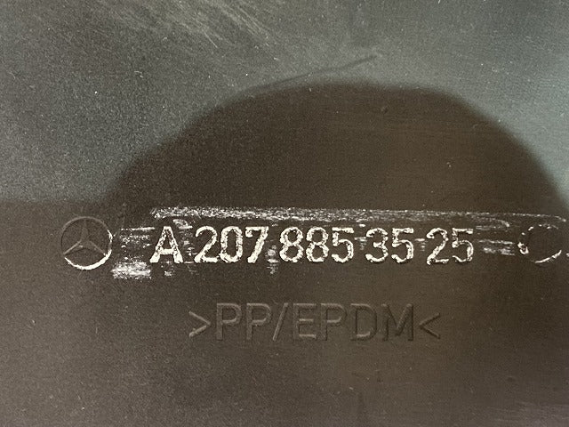 新品!Eクラス/クーペ W207/C207/A207 純正 リア バンパー A 207 885 35 25 サフ メルセデスベンツ(147020)
