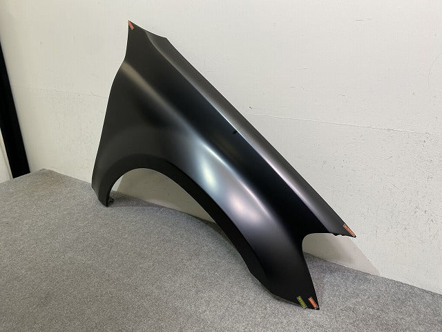 新品!GLクラス X164 純正 右 フロント フェンダー 未塗装 メルセデスベンツ(147029)