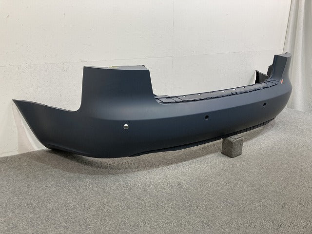 新品!A4 8E系 純正 リア バンパー 8E5 807 511 L 8E5807303AGRU サフ アウディ(147045)