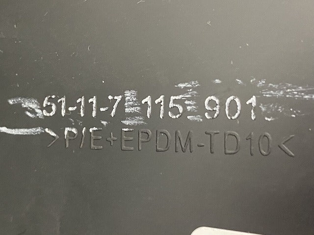 新品!X5 E53 純正 フロント バンパー 51-11-7 111 761 51117129297 サフ BMW(147060)