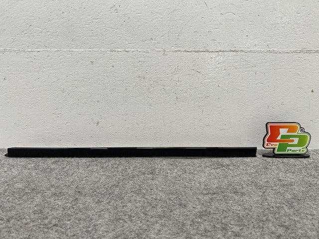 新品!ミニ 3ドア(R50/R53) 左 リア ドア ピラー カバー/Dガラス トリム 51 36 037 401 51367037401 ブラック ソリッド MINI(147072)