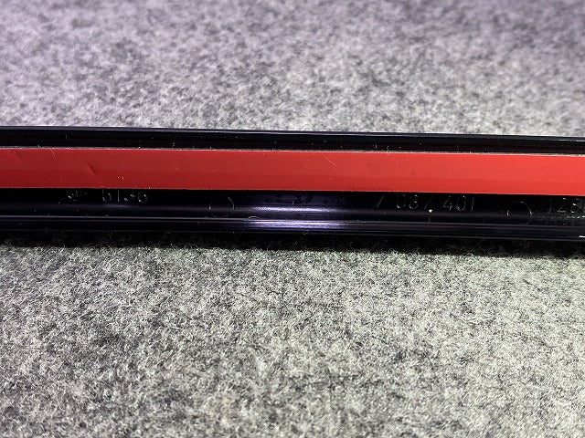 新品!ミニ 3ドア(R50/R53) 左 リア ドア ピラー カバー/Dガラス トリム 51 36 037 401 51367037401 ブラック ソリッド MINI(147072)
