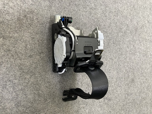 新品!ミニ クラブマン(F54) 純正 右  リア シートベルト 72117364762 ブラック MINI(147075)