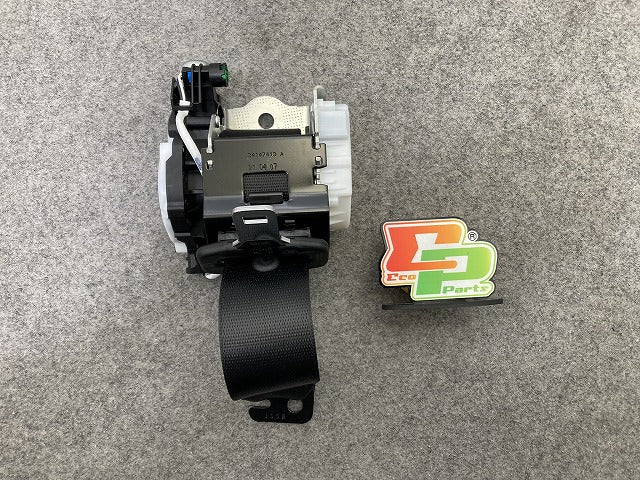 新品!ミニ クラブマン(F54) 純正 右  リア シートベルト 72117364762 ブラック MINI(147077)