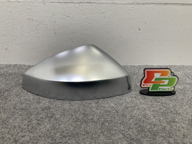 新品!A3 8V系 純正 右ドアミラー カバー 8V0.857.528.A/C 8V0857528A3Q7 メッキ アウディ(147078)